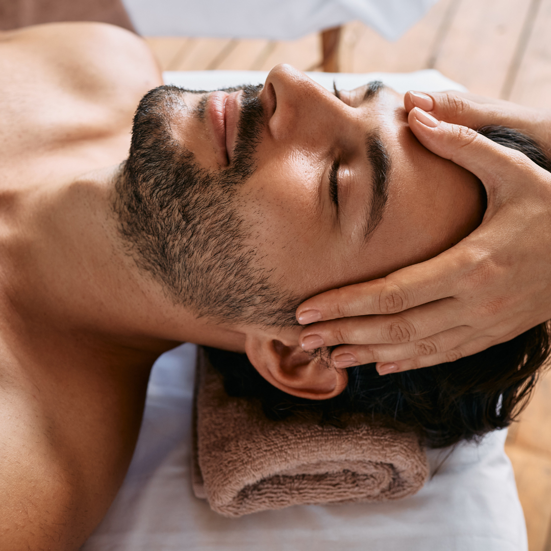 Ayurvedic Therapeutic Head Massage